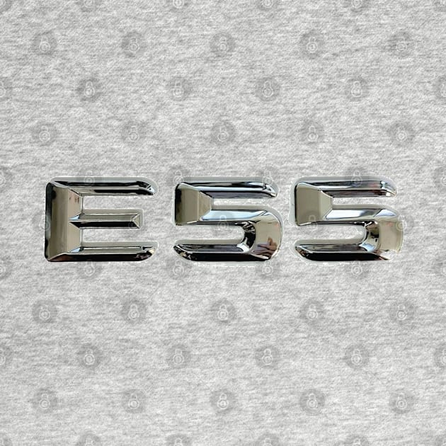 Mercedes-Benz E55 W211 Emblem by PauHanaDesign